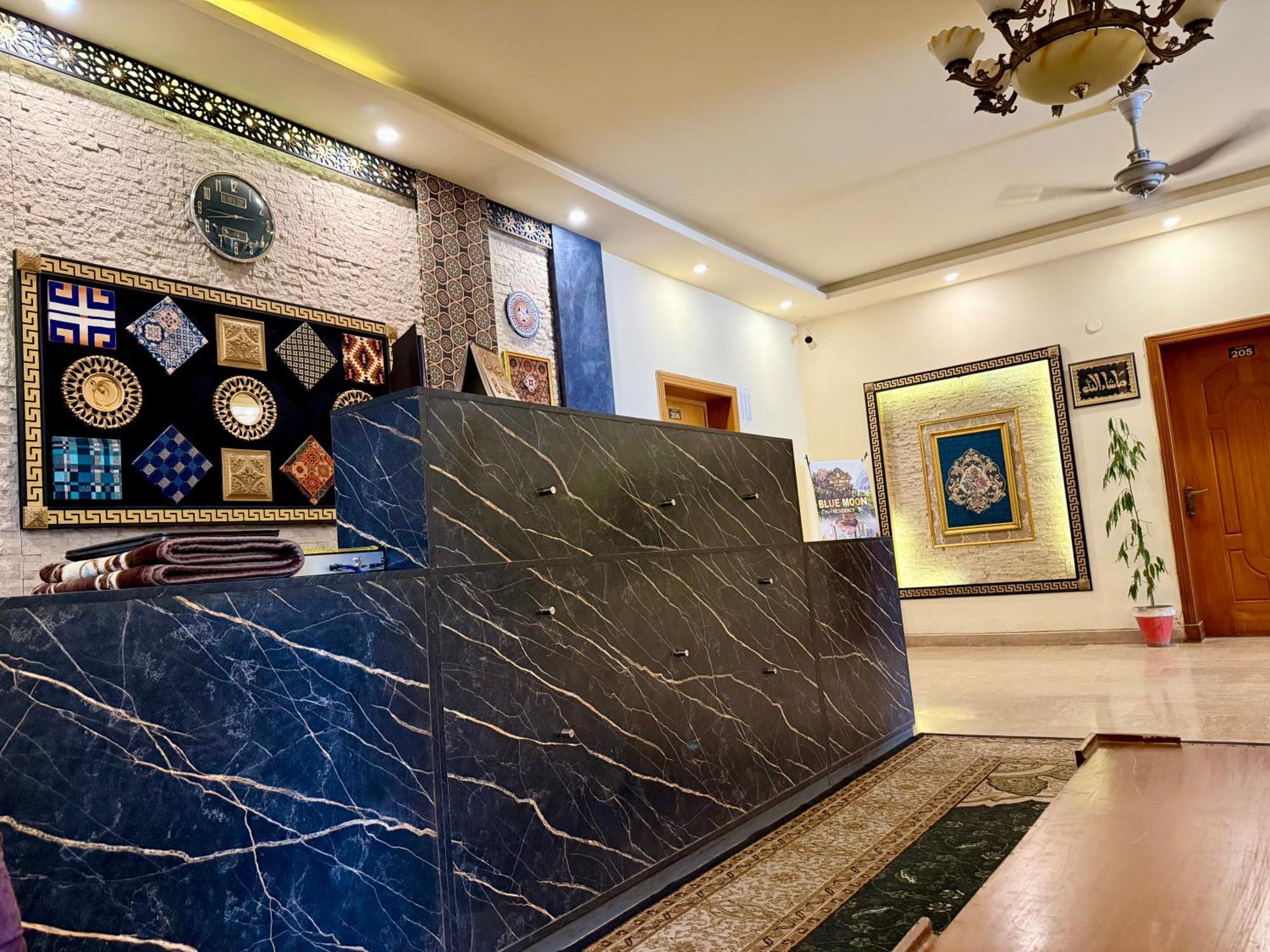 Blue Moon Residency Jinnah Super Islamabad Exterior photo